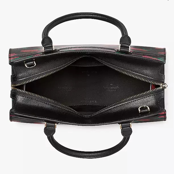 Kate Spade Madison Rose Toss Printed Medium Satchel
COLOR:
Black Multi
NWT - Picture 5 of 16
